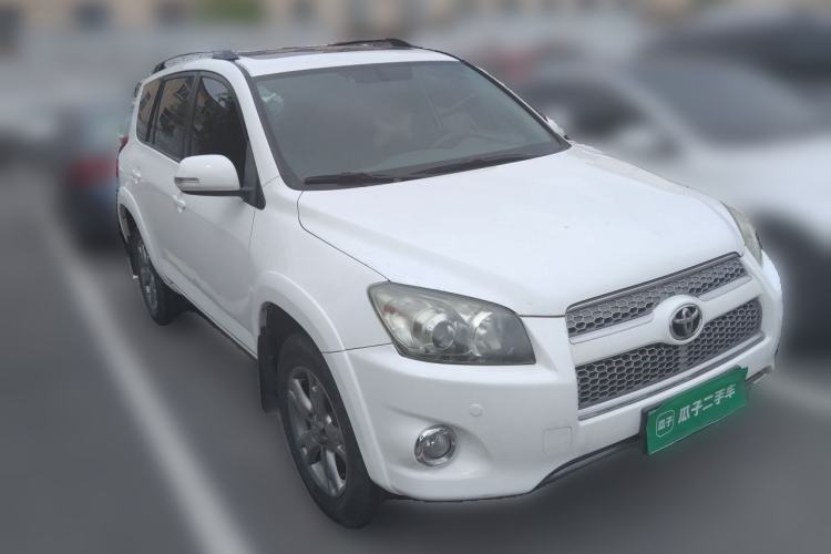 Used Toyota RAV4 2013 Special Edition 2.0L Automatic Elite Front Right 45 Deg