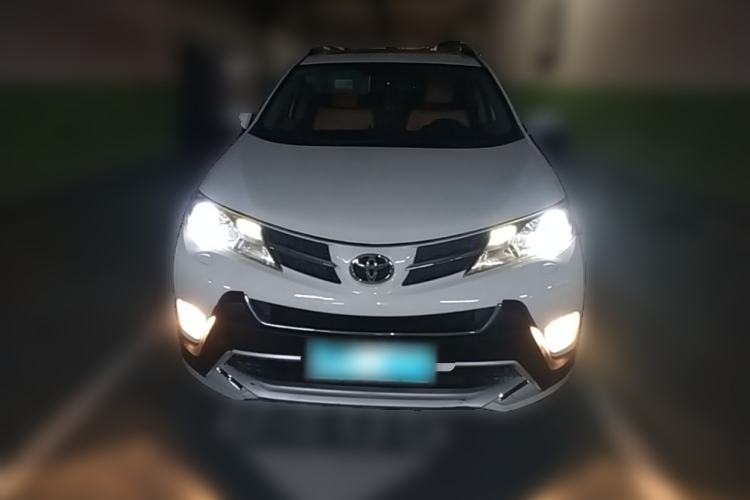 Used Toyota RAV4 2013 2.5L Automatic 4x4 Elite Edition Front