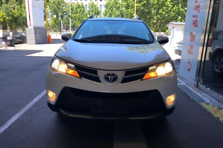 Used Toyota RAV4 2013 2.5L Automatic 4x4 Elite Edition Front