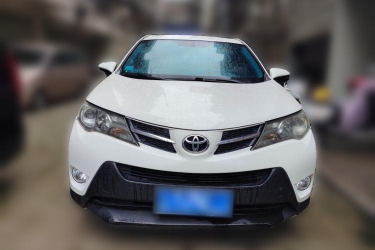 Used Toyota RAV4 2013 2.0L CVT Two-Wheel Drive Urban Edition Front
