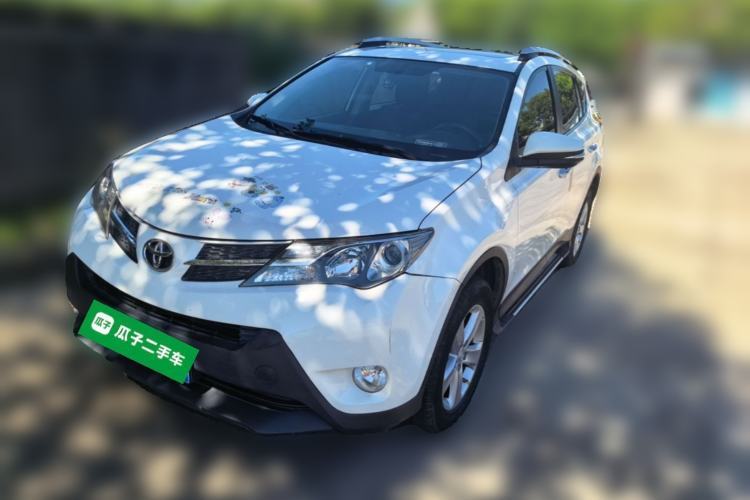 Używany Toyota RAV4 2013 2.0L CVT Four-Wheel Drive New Edition Guazi used car, China used car export, Used car for sale, Used  cars, Cheapest cars for sale