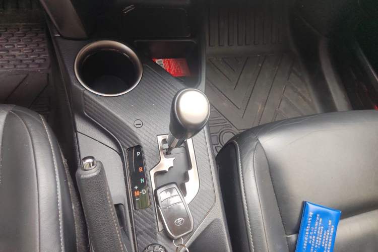 Used Toyota RAV4 2013 2.0L CVT Four-Wheel Drive New Edition Gear Lever