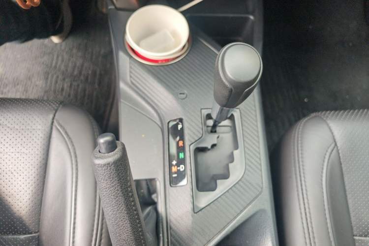 Used Toyota RAV4 2013 2.0L CVT Four-Wheel Drive Fashion Edition Gear Lever