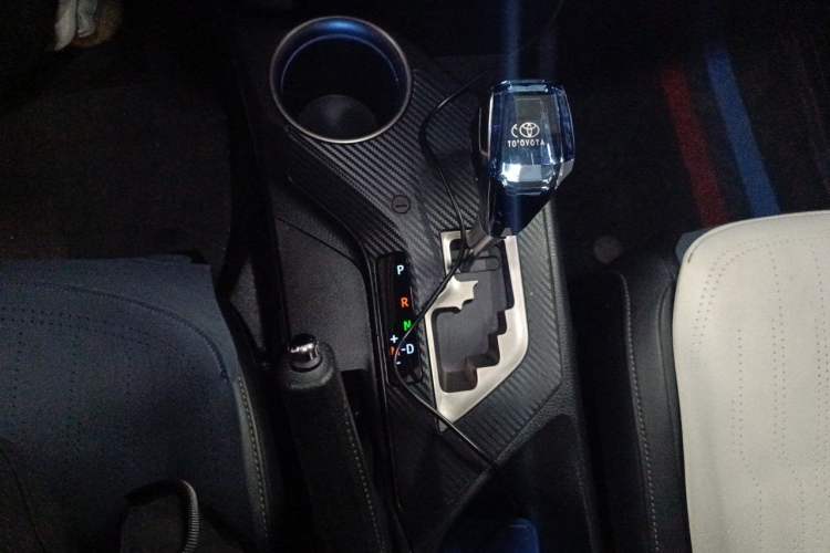 Used Toyota RAV4 2013 2.0L CVT Four-Wheel Drive New Edition Gear Lever
