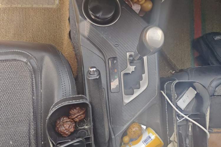 Used Toyota RAV4 2013 2.0L CVT Four-Wheel Drive New Edition Gear Lever