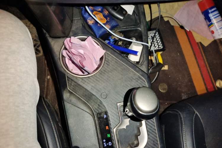 Used Toyota RAV4 2013 2.5L Automatic 4x4 Elite Edition Gear Lever