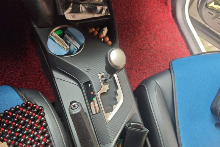 Used Toyota RAV4 2013 2.0L CVT Four-Wheel Drive New Edition Gear Lever
