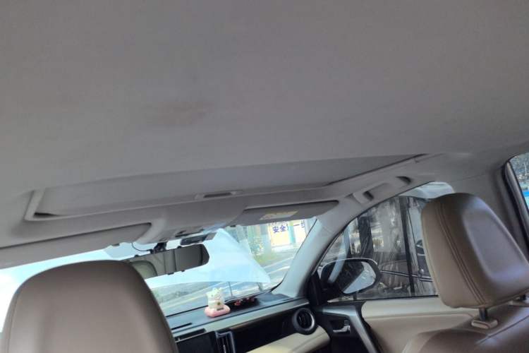 Used Toyota RAV4 2013 2.0L CVT Four-Wheel Drive New Edition Headliner