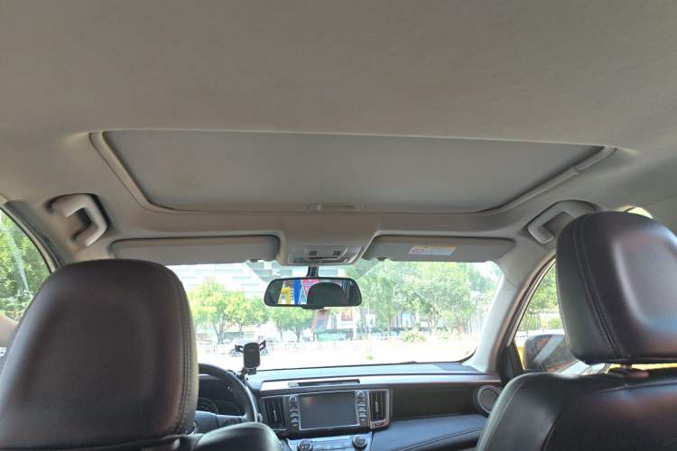 Used Toyota RAV4 2013 2.0L CVT Four-Wheel Drive New Edition Headliner