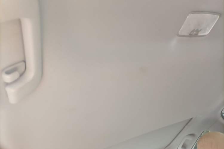 Used Toyota RAV4 2013 2.0L CVT Four-Wheel Drive Fashion Edition Headliner