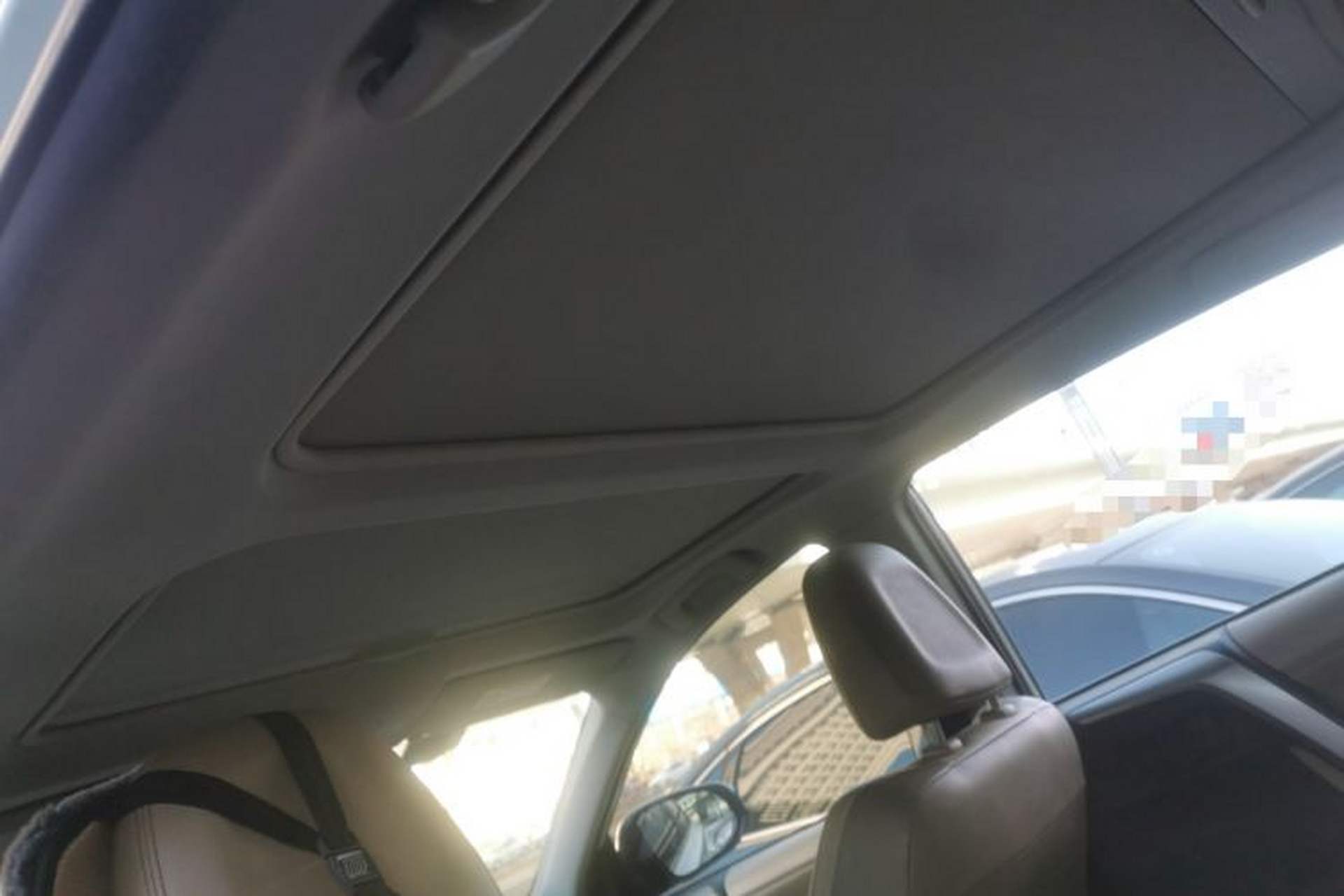 Used Toyota RAV4 2013 2.5L Automatic 4x4 Elite Edition Headliner