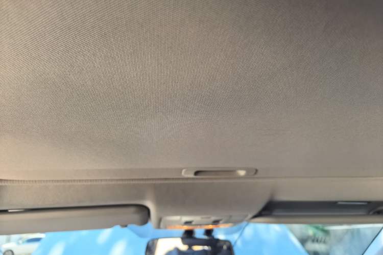 Used Toyota RAV4 2013 2.0L CVT Four-Wheel Drive New Edition Headliner