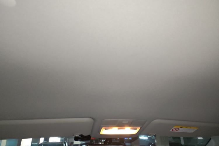 Used Toyota RAV4 2013 2.0L CVT Two-Wheel Drive Urban Edition Headliner
