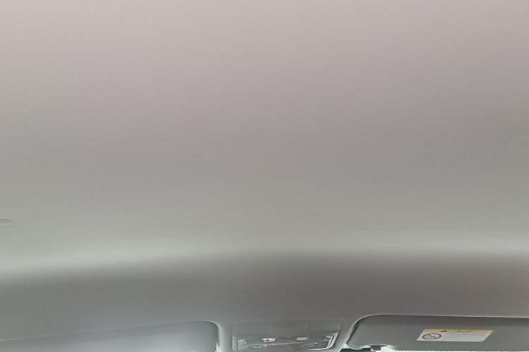 Used Toyota RAV4 2013 2.0L Manual Two-Wheel Drive Urban Edition Headliner