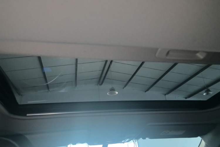 Used Toyota RAV4 2013 2.0L CVT Four-Wheel Drive Fashion Edition Headliner