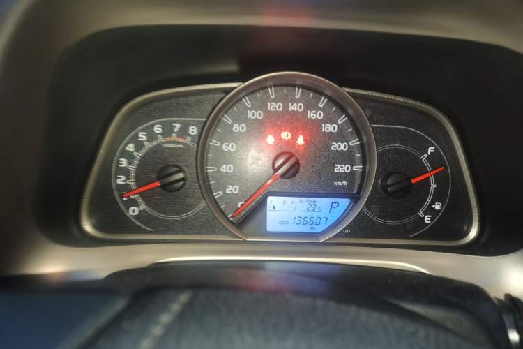 Used Toyota RAV4 2013 2.0L CVT Two-Wheel Drive Urban Edition Instrument Cluster