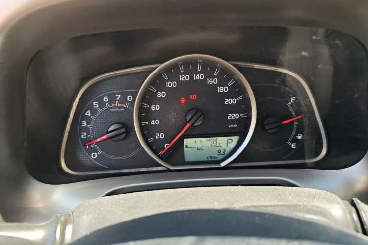 Used Toyota RAV4 2013 2.0L CVT Two-Wheel Drive Urban Edition Instrument Cluster