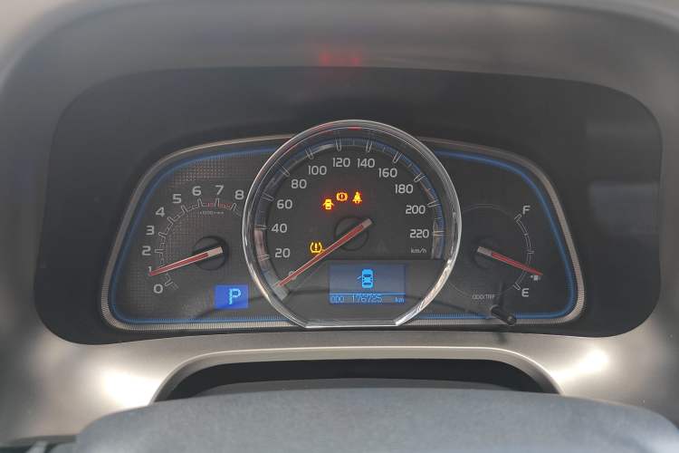 Used Toyota RAV4 2013 2.5L Automatic 4x4 Luxury Edition Instrument Cluster