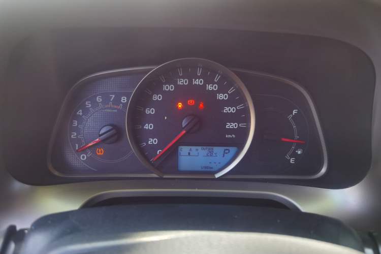 Used Toyota RAV4 2013 2.5L Automatic 4x4 Elite Edition Instrument Cluster