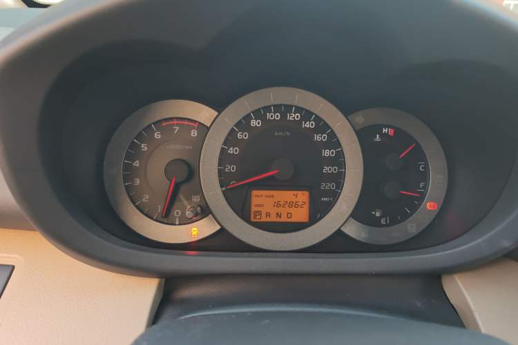 Used Toyota RAV4 2013 Special Edition 2.4L Automatic 4x4 Prestige Instrument Cluster
