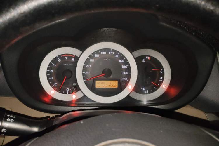 Used Toyota RAV4 2013 Special Edition 2.0L Manual Classic Instrument Cluster