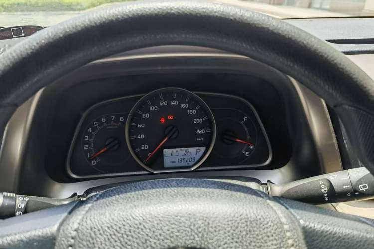 Used Toyota RAV4 2013 2.0L CVT Two-Wheel Drive Urban Edition Instrument Cluster