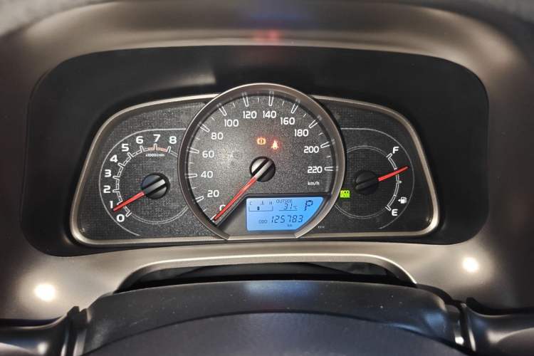 Used Toyota RAV4 2013 2.0L CVT Two-Wheel Drive Urban Edition Instrument Cluster