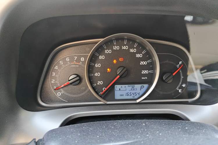 Used Toyota RAV4 2013 2.0L CVT Two-Wheel Drive Urban Edition Instrument Cluster