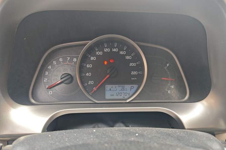 Used Toyota RAV4 2013 2.0L CVT Two-Wheel Drive Urban Edition Instrument Cluster