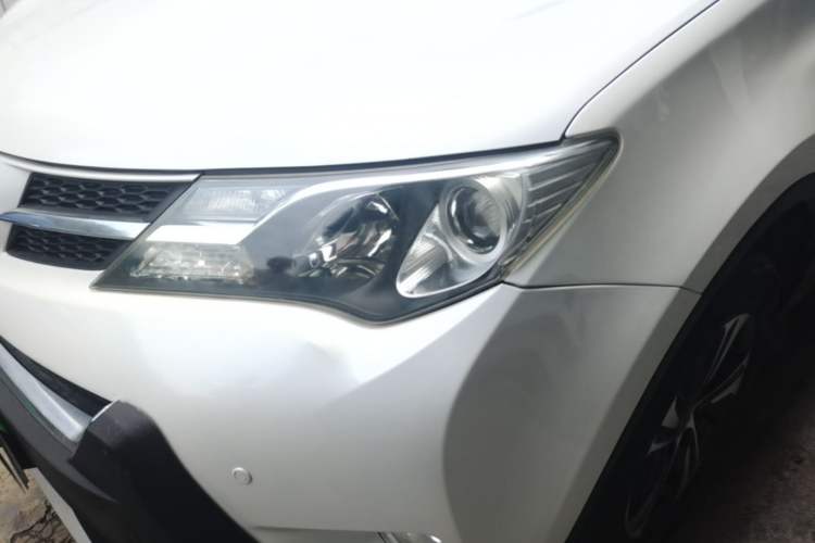 Used Toyota RAV4 2013 2.0L CVT Two-Wheel Drive Urban Edition Left Front Headlight