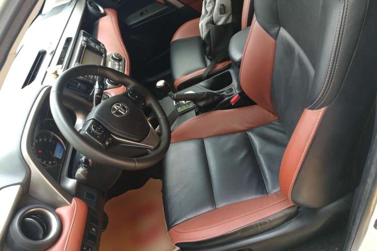 Used Toyota RAV4 2013 2.5L Automatic 4x4 Elite Edition Left Front Seat