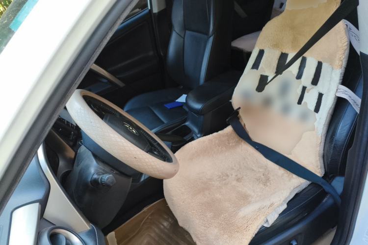 Used Toyota RAV4 2013 2.5L Automatic 4x4 Elite Edition Left Front Seat