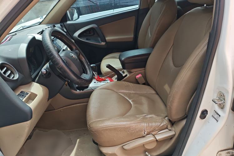 Used Toyota RAV4 2013 Special Edition 2.0L Automatic Classic Left Front Seat