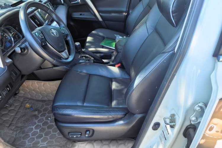 Used Toyota RAV4 2013 2.0L CVT Four-Wheel Drive New Edition Left Front Seat