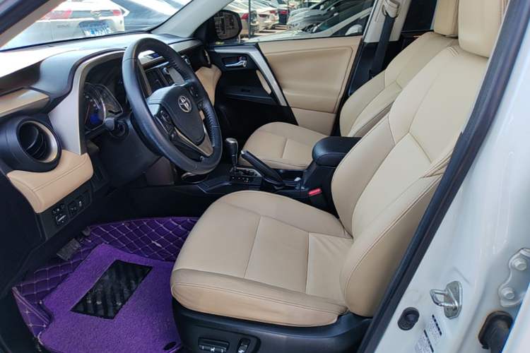 Used Toyota RAV4 2013 2.0L CVT Four-Wheel Drive New Edition Left Front Seat