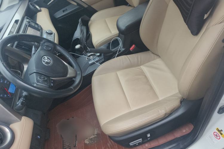 Used Toyota RAV4 2013 2.5L Automatic 4x4 Elite Edition Left Front Seat