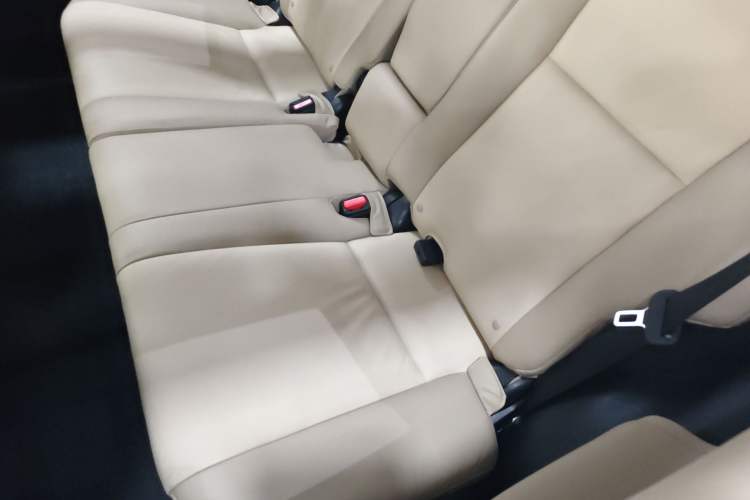 Used Toyota RAV4 2013 2.0L CVT Four-Wheel Drive New Edition Left Rear Seat