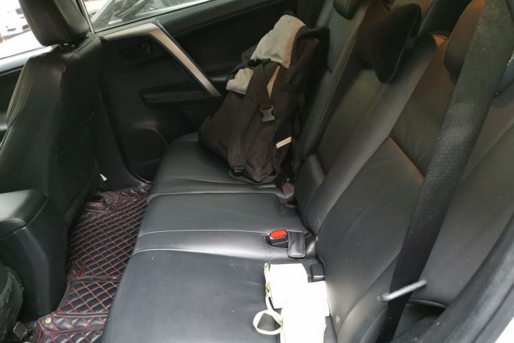 Used Toyota RAV4 2013 2.5L Automatic 4x4 Elite Edition Left Rear Seat