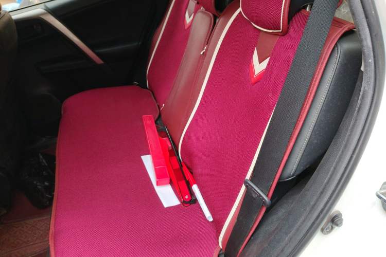 Used Toyota RAV4 2013 2.5L Automatic 4x4 Elite Edition Left Rear Seat