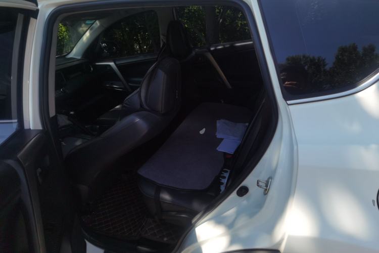 Used Toyota RAV4 2013 2.5L Automatic 4x4 Elite Edition Left Rear Seat