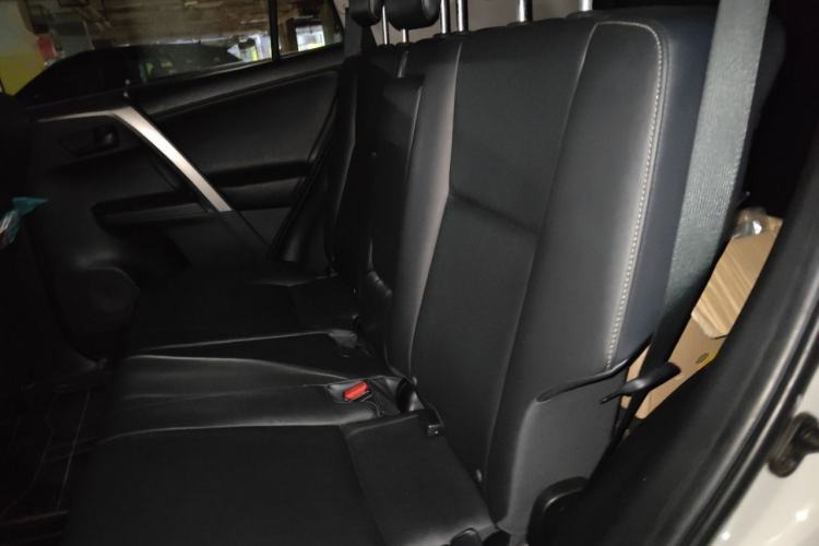 Used Toyota RAV4 2013 2.5L Automatic 4x4 Elite Edition Left Rear Seat