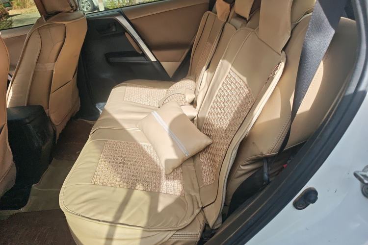 Used Toyota RAV4 2013 2.0L CVT Two-Wheel Drive Urban Edition Left Rear Seat