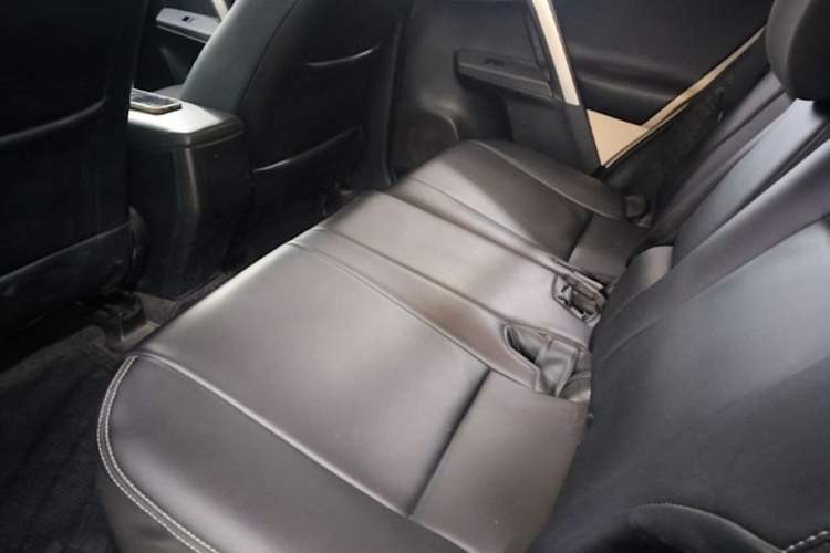 Used Toyota RAV4 2013 2.0L CVT Two-Wheel Drive Urban Edition Left Rear Seat