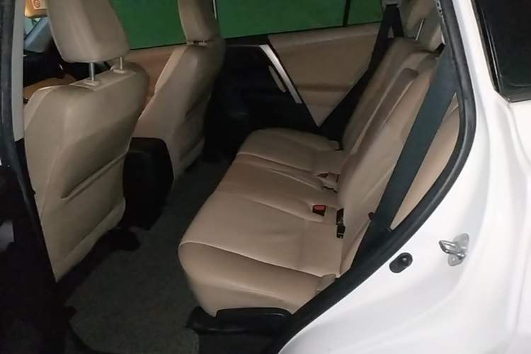 Used Toyota RAV4 2013 2.5L Automatic 4x4 Elite Edition Left Rear Seat