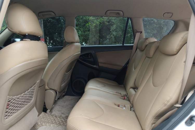 Used Toyota RAV4 2013 Special Edition 2.0L Manual Classic Left Rear Seat