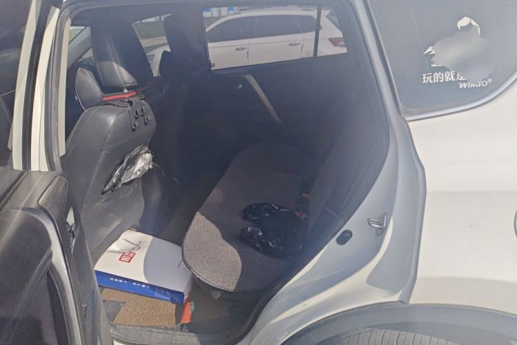 Used Toyota RAV4 2013 2.0L CVT Four-Wheel Drive New Edition Left Rear Seat