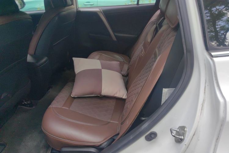 Used Toyota RAV4 2013 2.5L Automatic 4x4 Elite Edition Left Rear Seat