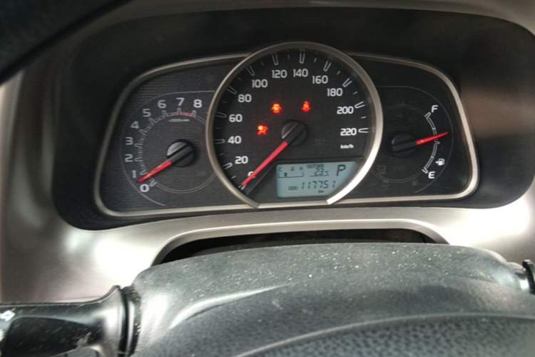 Used Toyota RAV4 2013 2.0L CVT Two-Wheel Drive Urban Edition Odometer Close Up