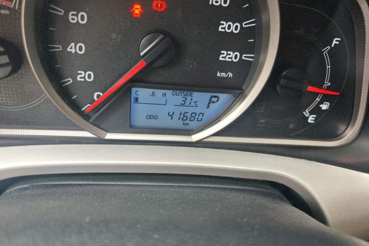 Used Toyota RAV4 2013 2.0L CVT Four-Wheel Drive Fashion Edition Odometer Close Up