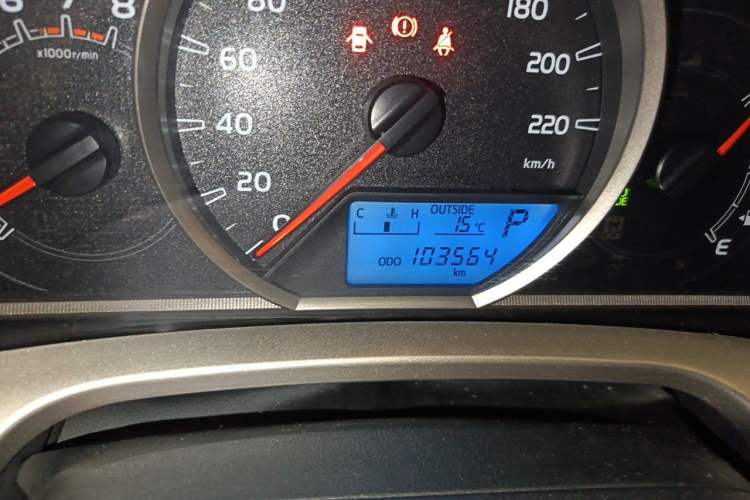 Used Toyota RAV4 2013 2.0L CVT Four-Wheel Drive Fashion Edition Odometer Close Up